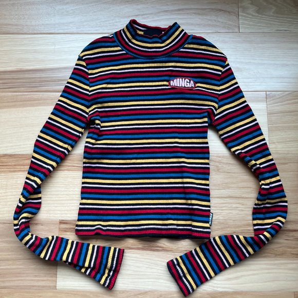 Minga Cropped long sleeve top - Picture 1 of 4